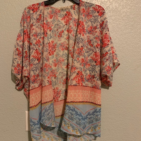 Liberty Love Tops - Floral Kimono Top Liberty Love Tops - Floral Kimono Top